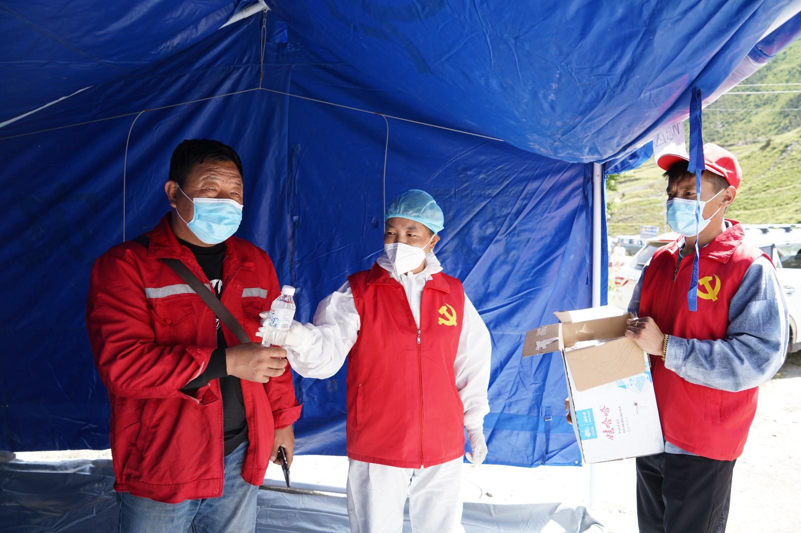 索县保障滞留旅客“疫”时无忧