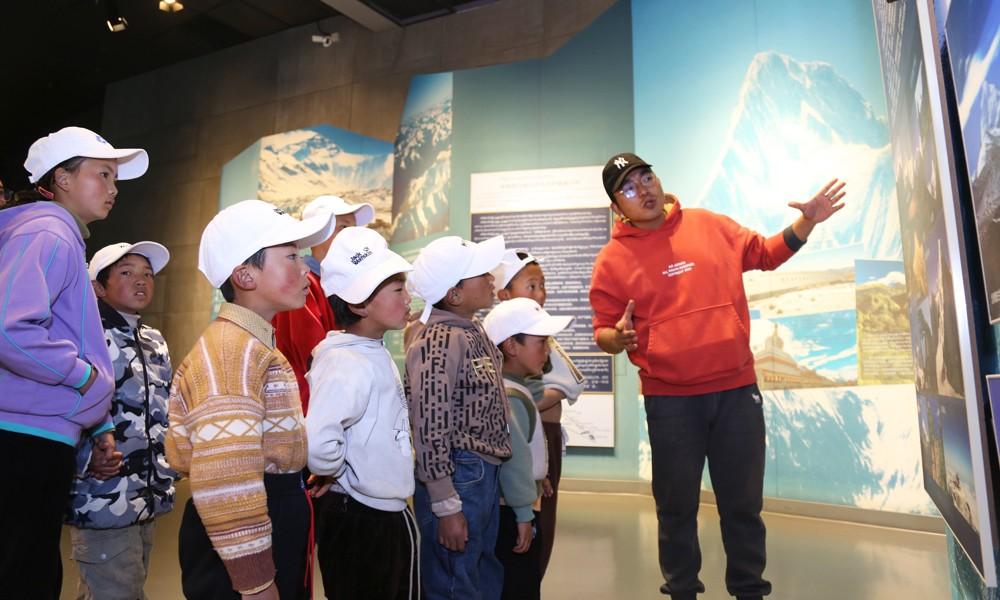 关爱儿童 筑梦成长