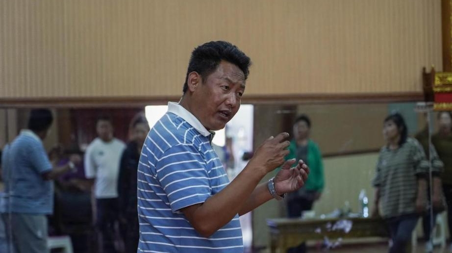 守“艺”人洛桑扎西:传承千年藏戏 舞动古老非遗