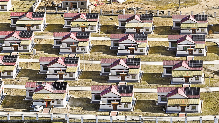 国家能源集团援助聂荣绿色发展建设“零碳”乡村