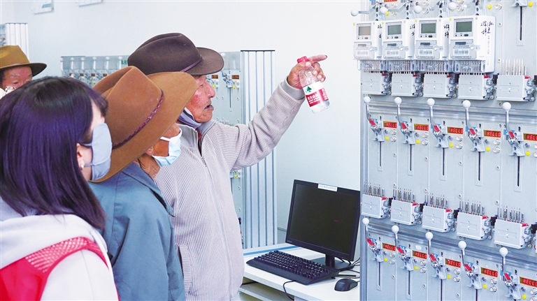 国网西藏电力开展实验室开放日活动