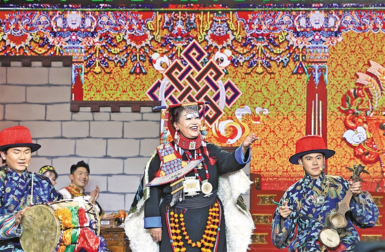 格桑卓玛:尽全力推动阿里非遗传承发展