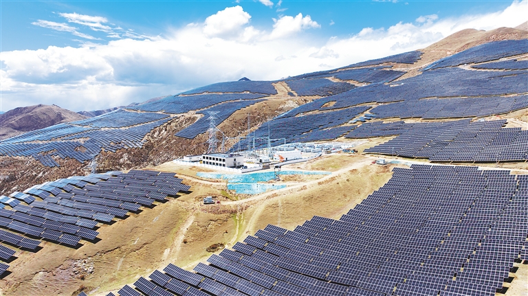 牧光互补 绿色赋能