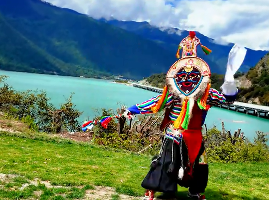 解锁超绝非遗变装，藏戏·温巴服饰