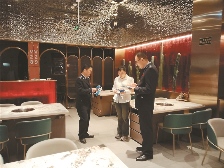 昌都市卡若区税务服务助推餐饮企业健康发展