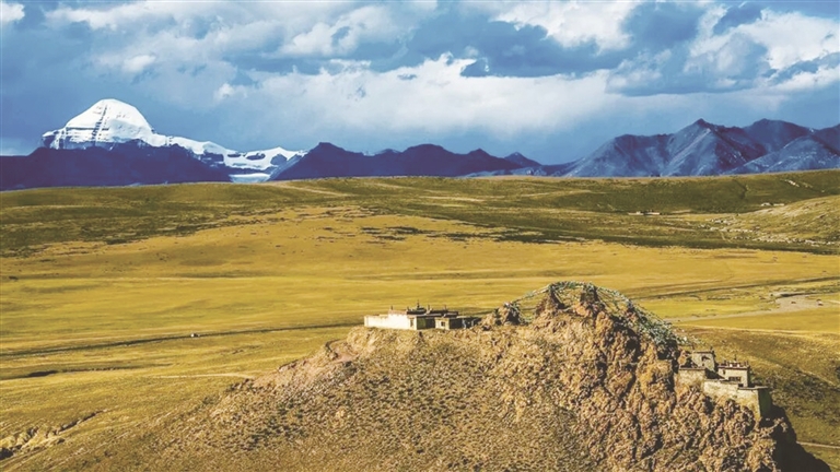 阿里初冬 在金色童话里 找到人间最纯粹的答案