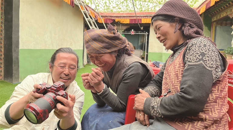 与西藏相遇 在风景之外