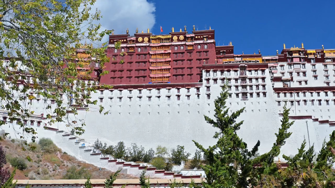 《我在西藏追秋天》视频栏目第三站  布达拉宫