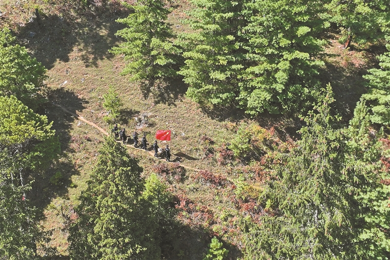 脚步丈量国土 守护万家灯火