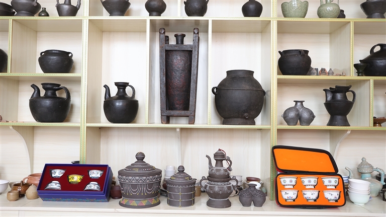 千年技艺察雅黑陶 在传承中焕发新生