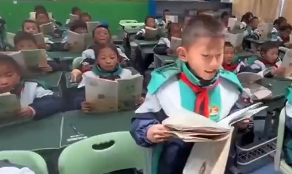 喊麦 +藏文朗读，网友：跟着节奏把知识“摇”进大脑