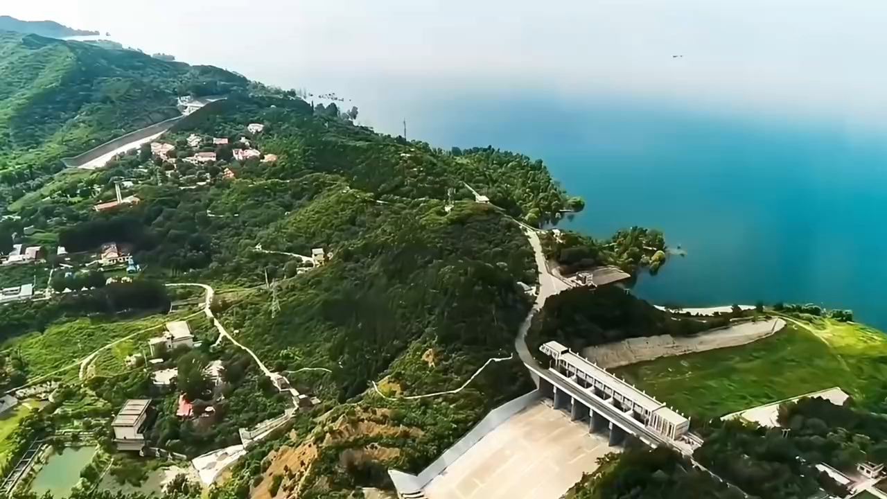 【邂逅中国 爱上中国】美国留学生铁夫：揭秘中国绿色发展密码，见证生态与科技的“双向奔赴”