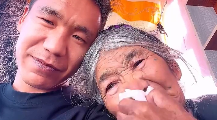 准备返岗时妈妈说再呆一会儿