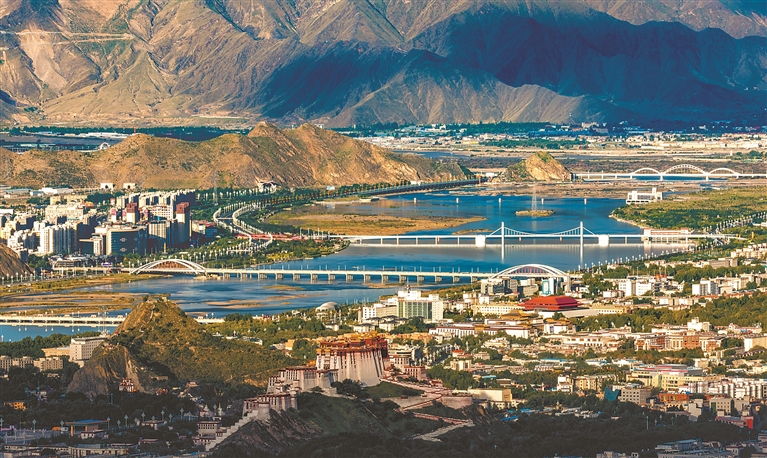 大美西藏阔步前行