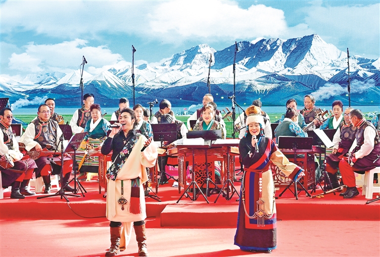 群众音乐会 唱响高原美