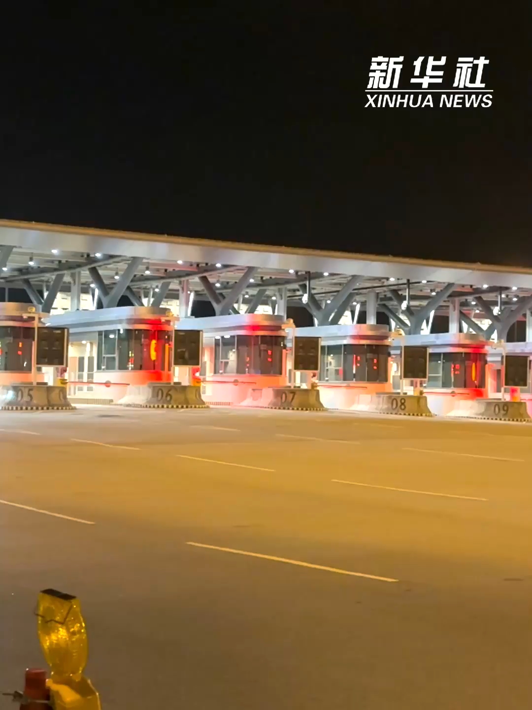 “粤车南下”入境香港市区正式实施 粤港“双向奔赴”加速大湾区融合