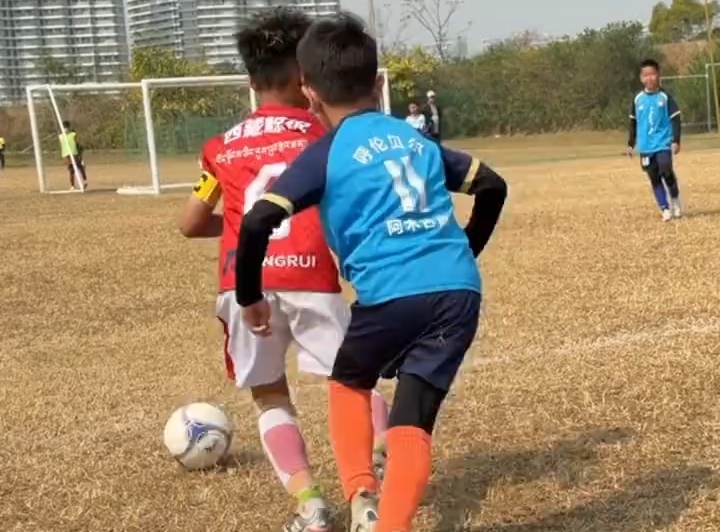 西藏足球未来可期 鲸锐三支梯队斩获全国冠军