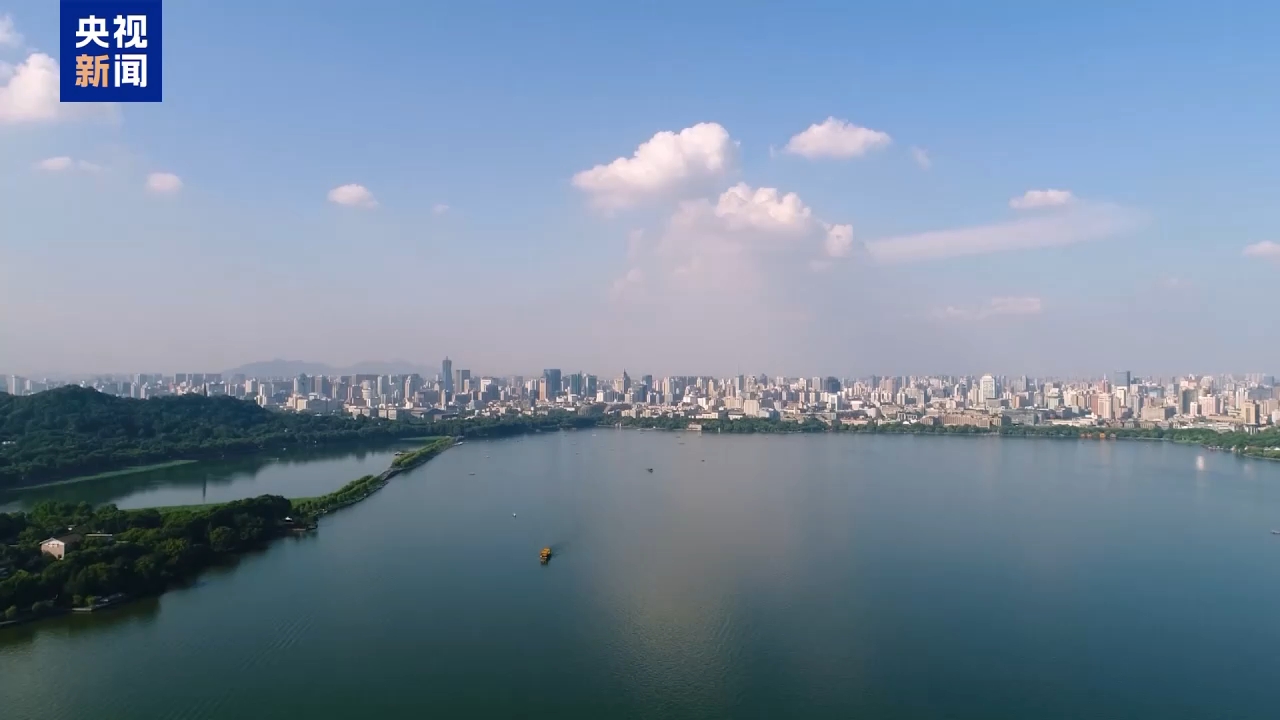 全球@中国两会|外媒：中国人工智能正成为推动增长与竞争力的新引擎