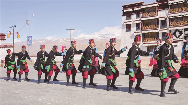 探秘吐蕃故里　感受文化新韵