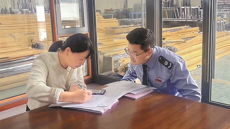 聚焦问题 为经营主体纾困解难