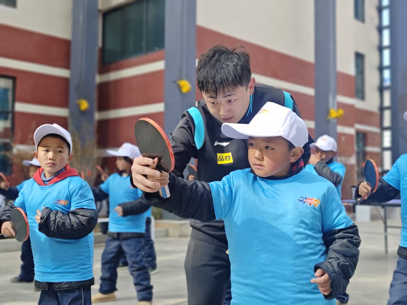 “奔跑吧·少年”自治区青少年健身示范活动举行