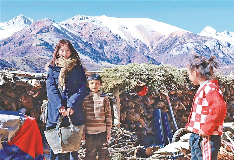 藏族青年女诗人次仁拉措：根在高原 回归深处