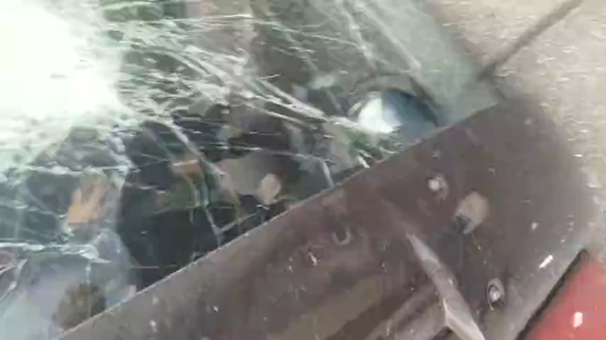 刷视频突然看到爸爸上了新闻，女儿懵了……