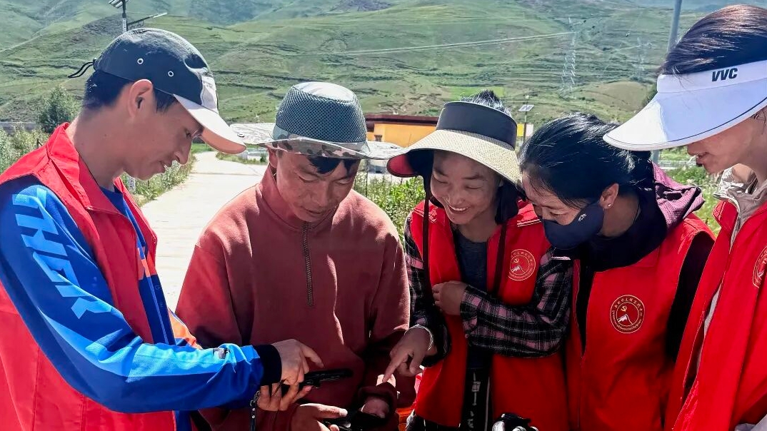 西藏“明星村”:112户人家走出113名大学生