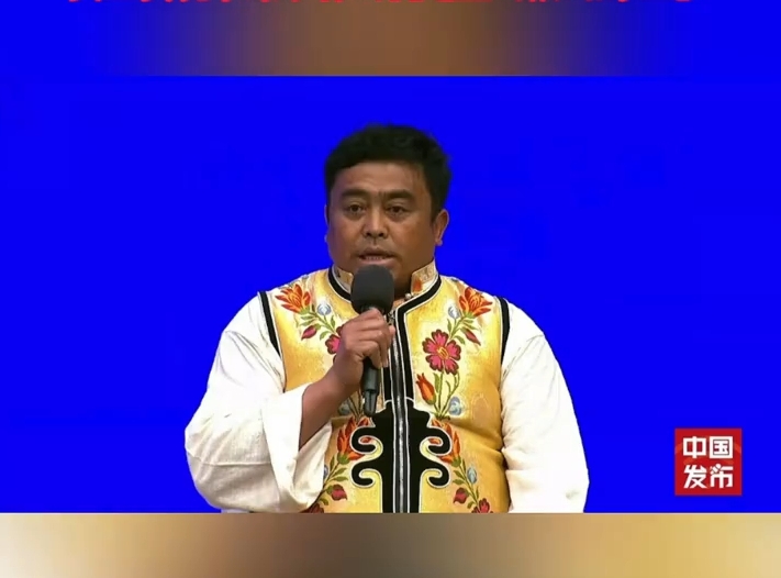 国新办举行“新征程上的奋斗者”中外记者见面会