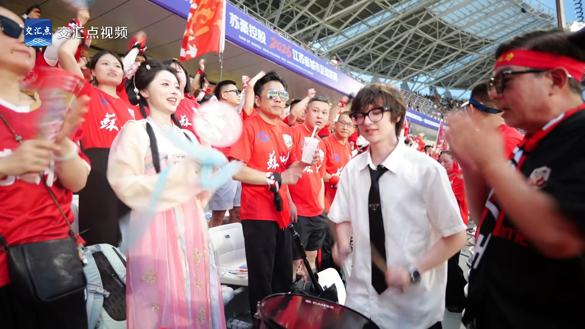 青春华章 “超”燃中国｜现代版“姑苏繁华图”！一位俄罗斯小伙的Citywalk“穿越”记