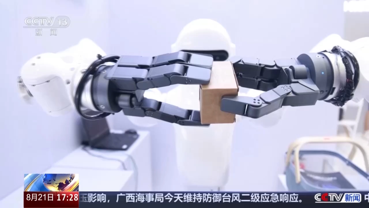 会抓豆腐、拥有电子皮肤 国产机器人感知能力加速迭代