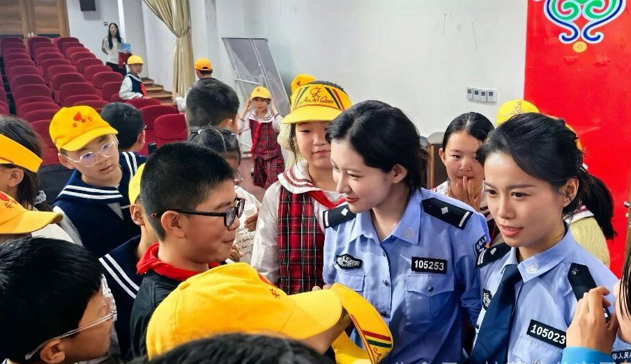 拉萨市第一小学扎实推进平安校园建设