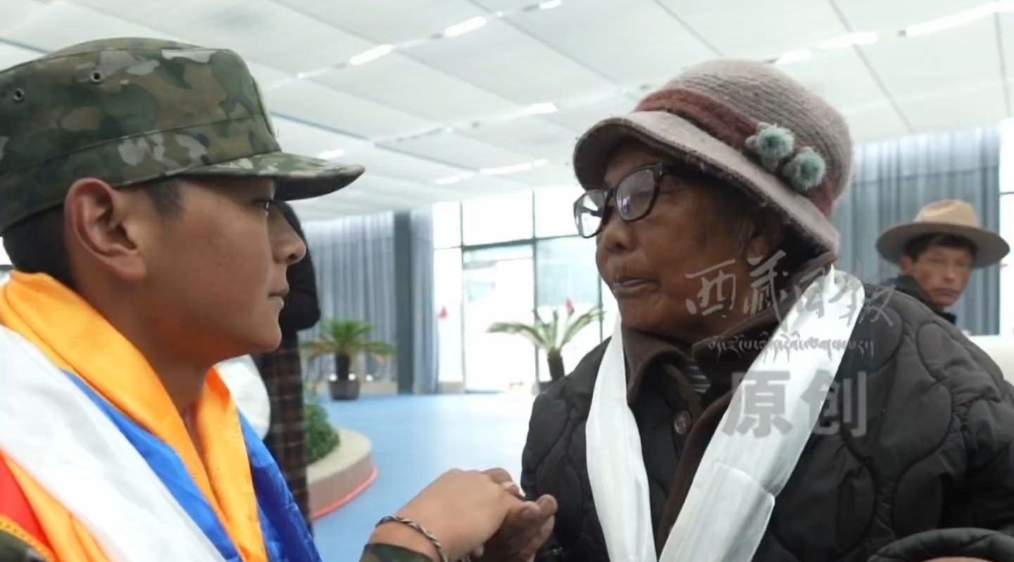 墨竹工卡新兵光荣入伍