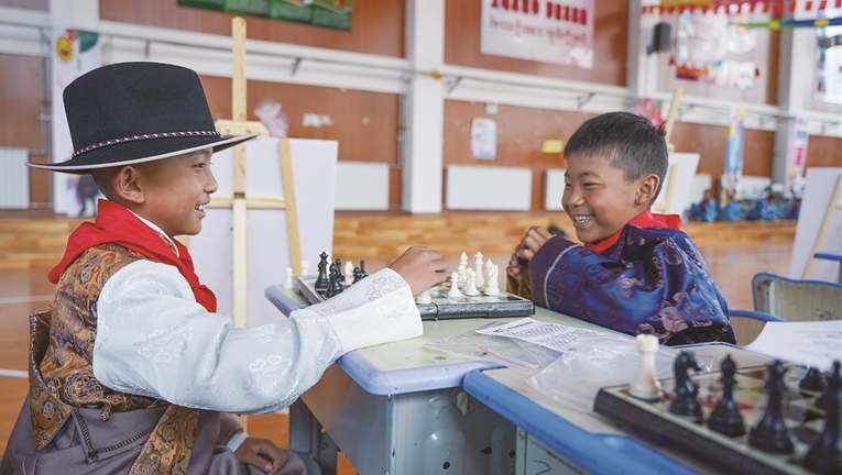 以棋会友 丰富高原群众文化生活