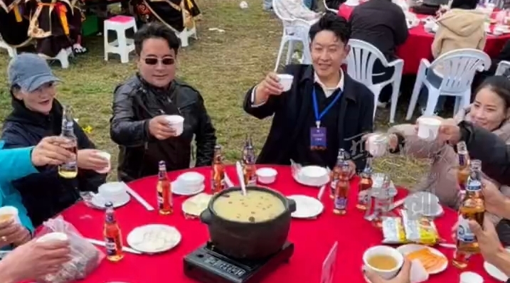 千人石锅宴